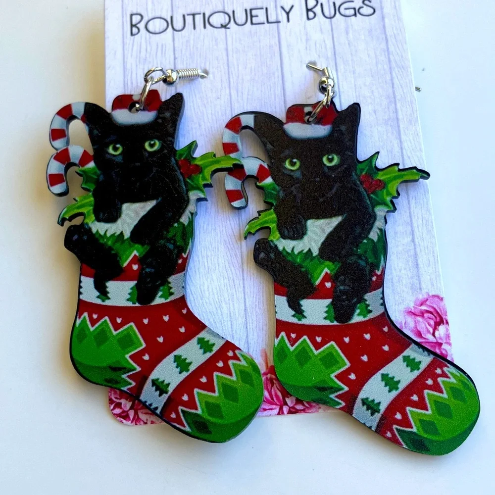 2” Holiday Kitty in Colorful Holiday Stocking .New.